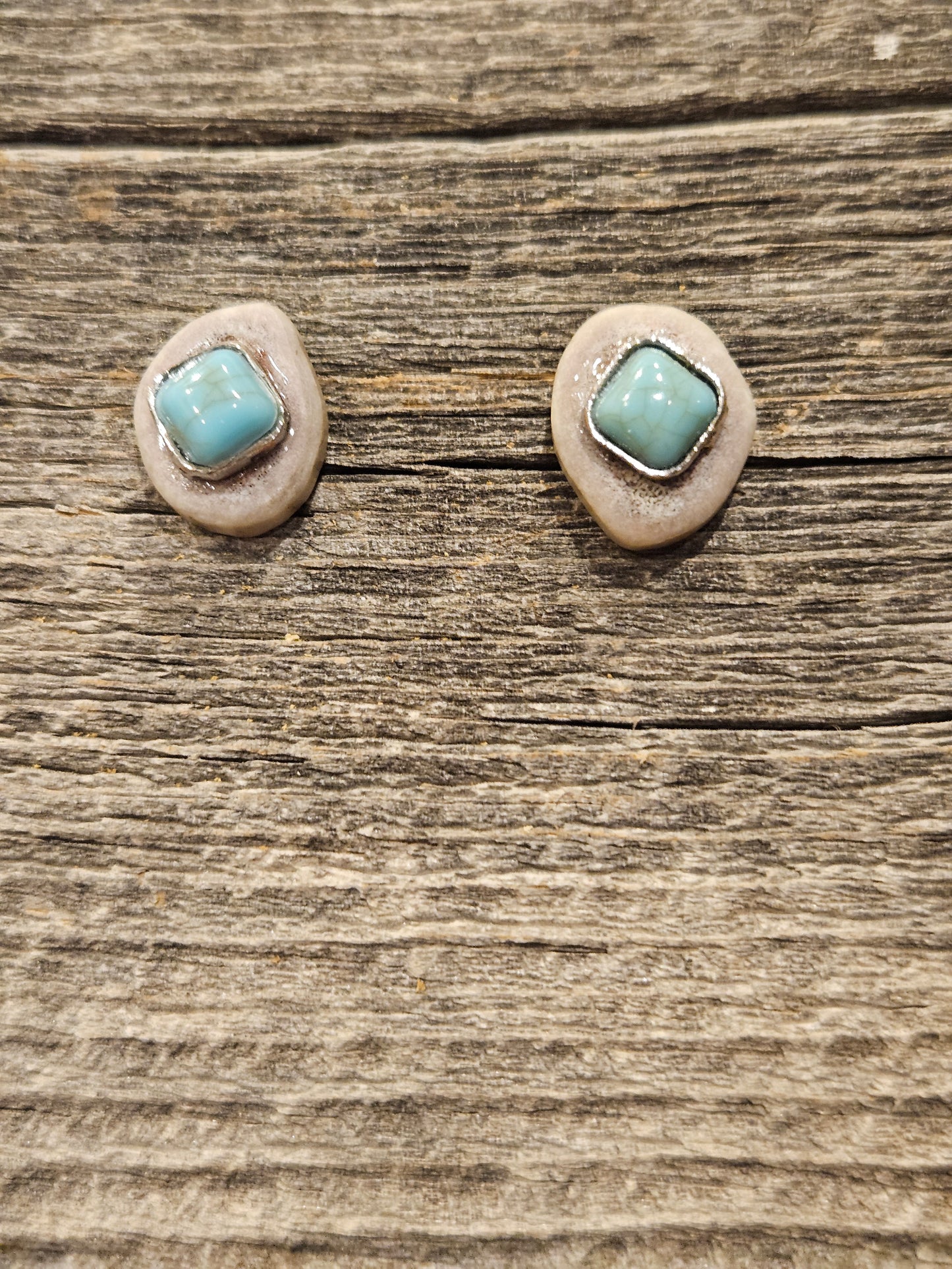 Turquoise Diamonds