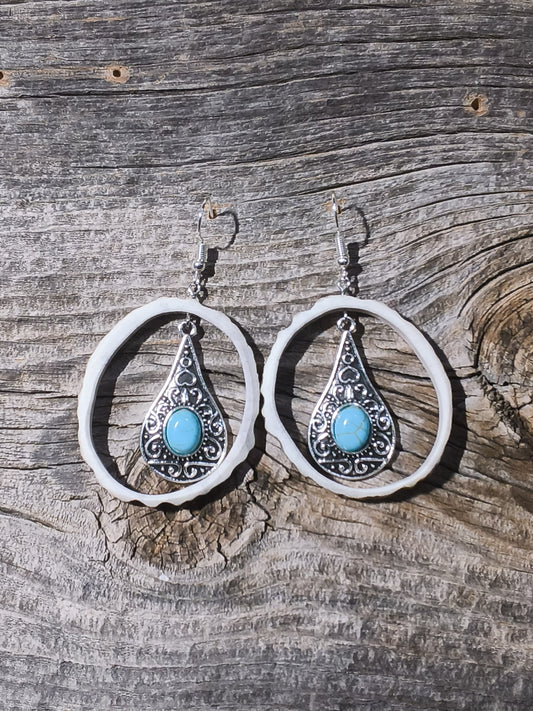 Long teardrop with turquoise