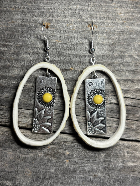 Sunflower charm